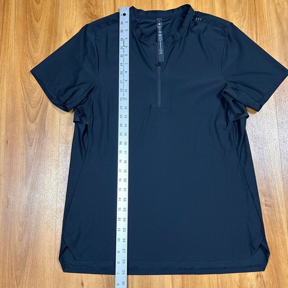 NWOT lululemon Men’s athletica Black Short Sleeve Tee Size S - Picture 6 of 8